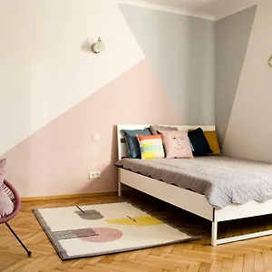  Apartament New Life Next To Metro Station